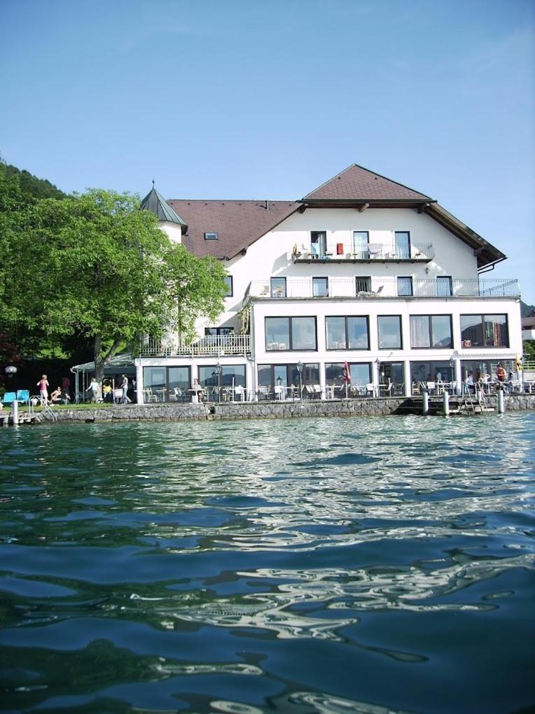 Gasthof Mit Seeterasse & Appartements Zur Landeroith 바이레크 외부 사진